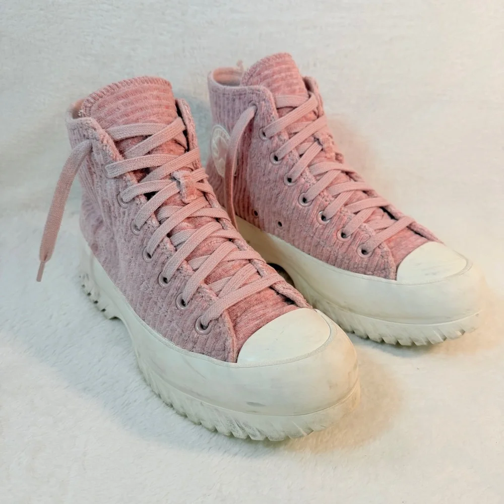 Converse Chuck Taylor Lugged 2.0 Pink‎ Corduroy Platform Sneakers  Mens 7 W9